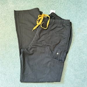 Women’s Carhartt Force Scrubs size Large, black.